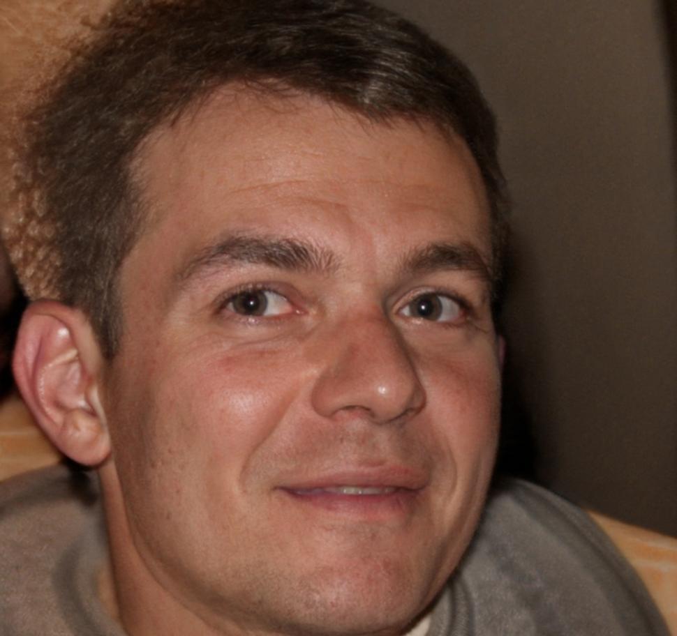Carlos Mendoza Torres, Especialista en Metodologías Avanzadas